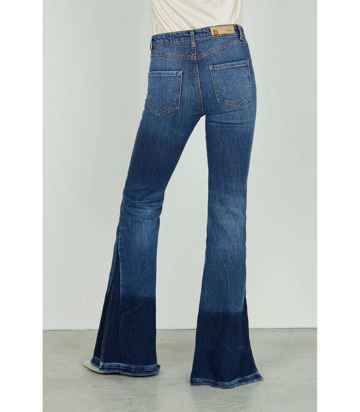 Relish- Jeans Schiffeferone para mujer