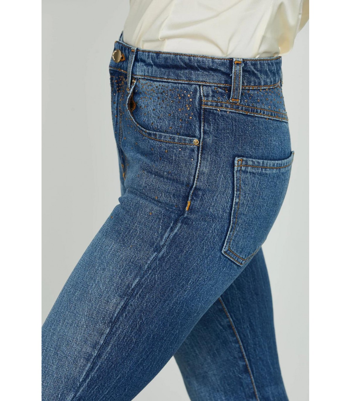 Relish- Jeans Schiffeferone para mujer