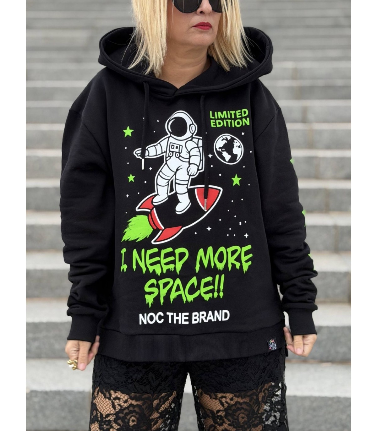 Noc The Brand- Sudadera I Need More Space para mujer