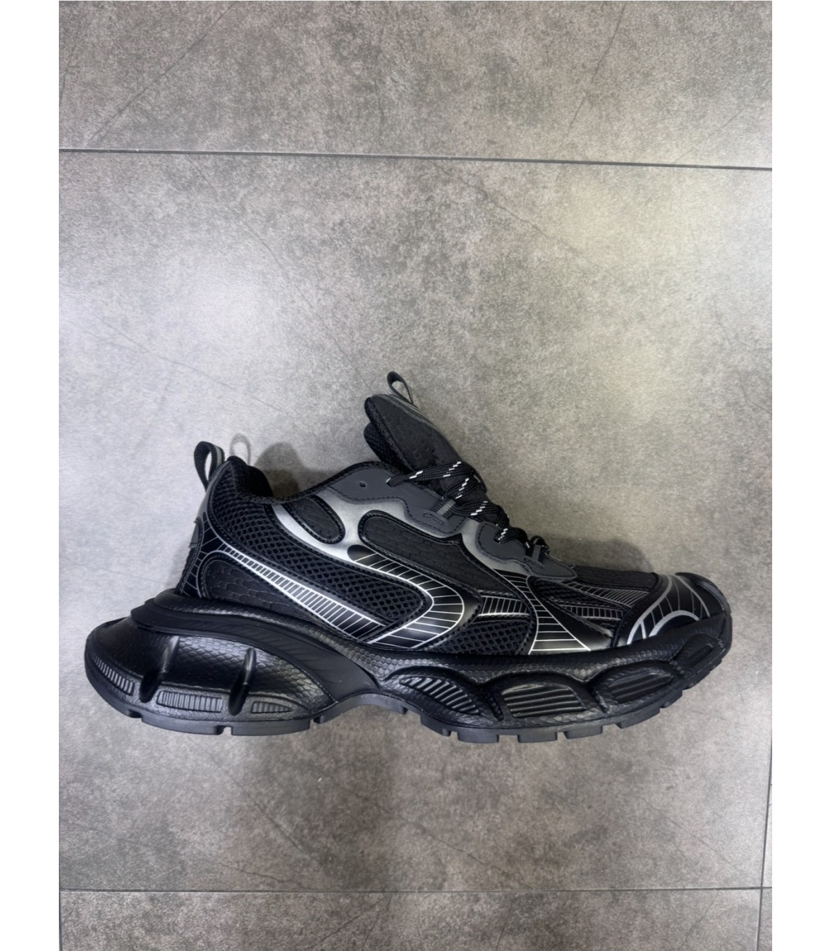 Hardwork Sneakers- Zapatilla Soreak para hombre