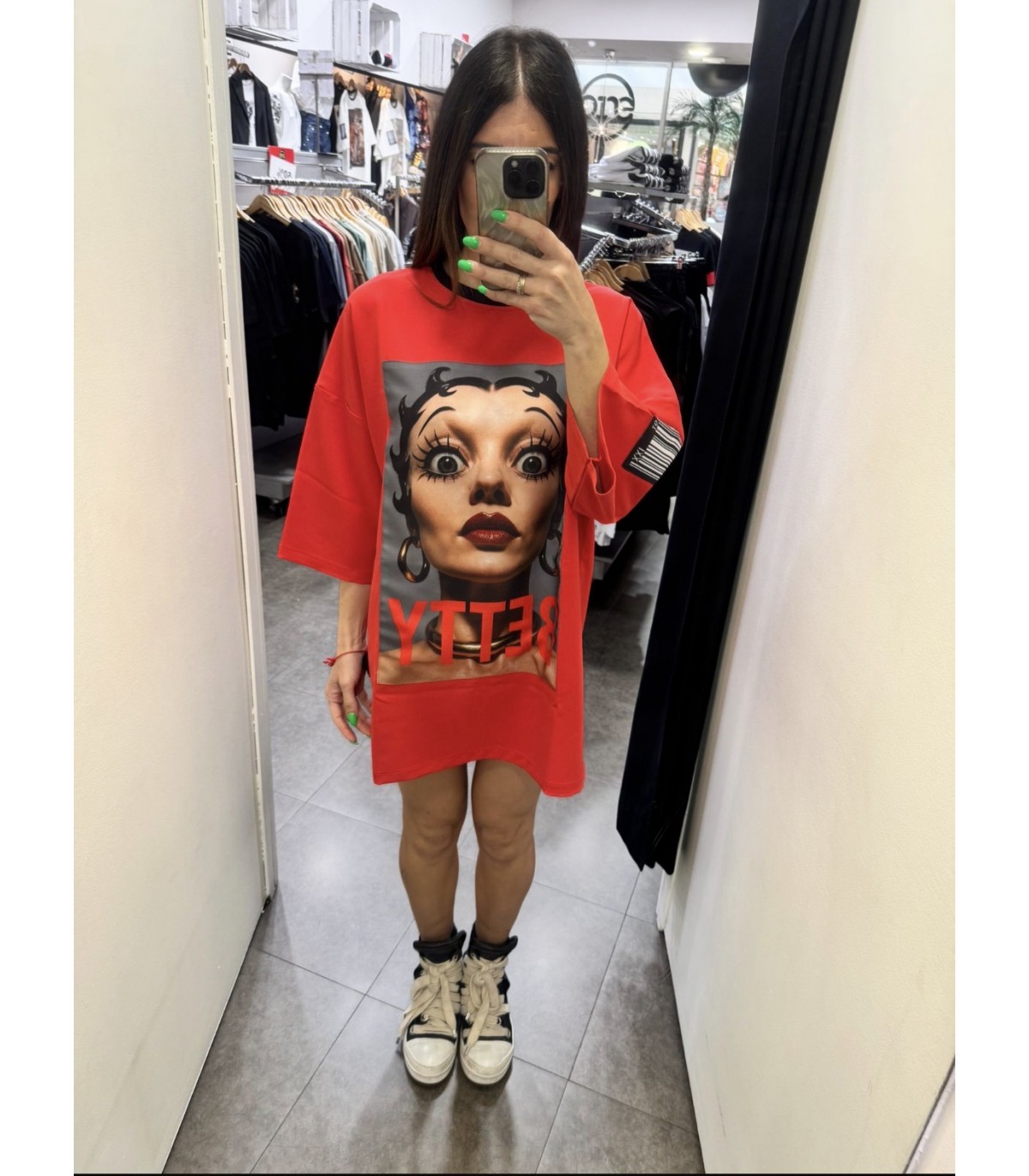 Arsie- Camiseta Betty Unisex