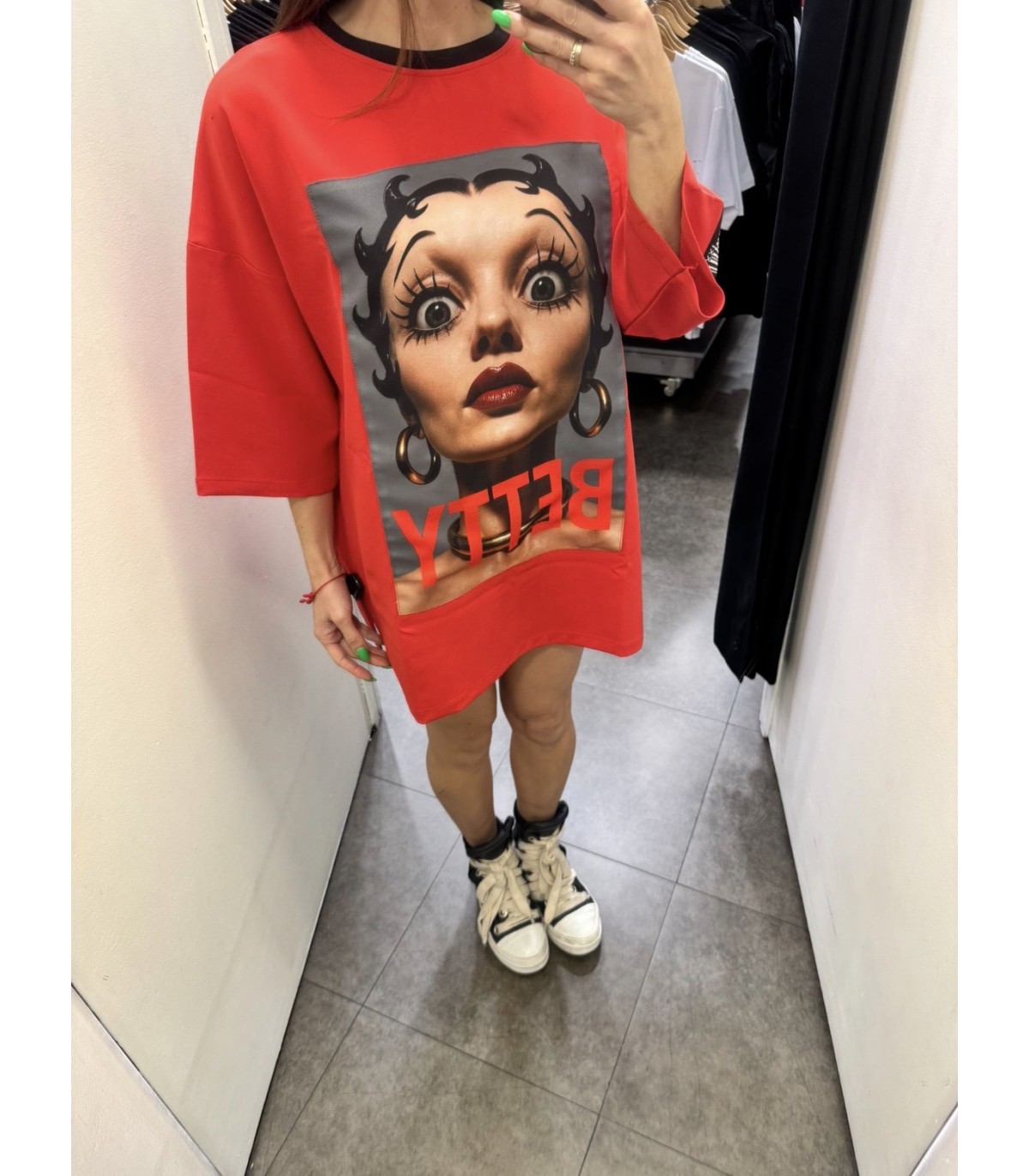 Arsie- Camiseta Betty Unisex