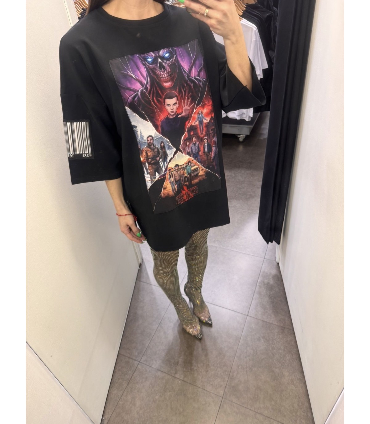 Arsie- Camiseta Stranger Things Unisex