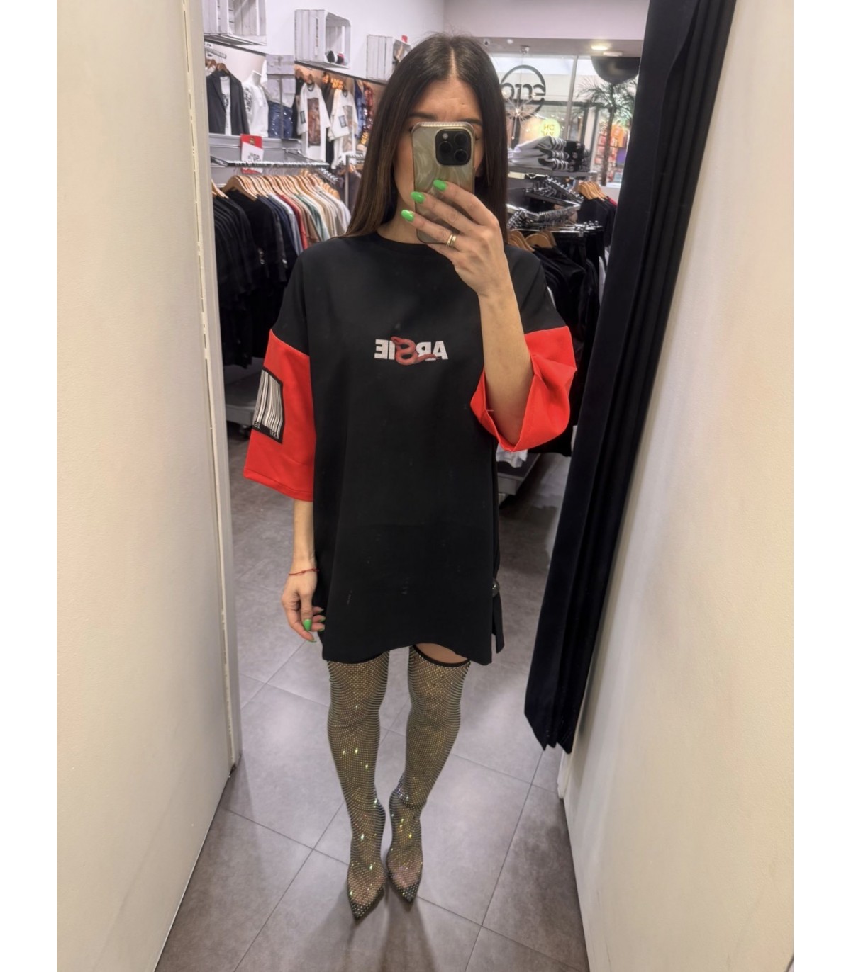 Arsie- Camiseta Serpiente Roja Unisex