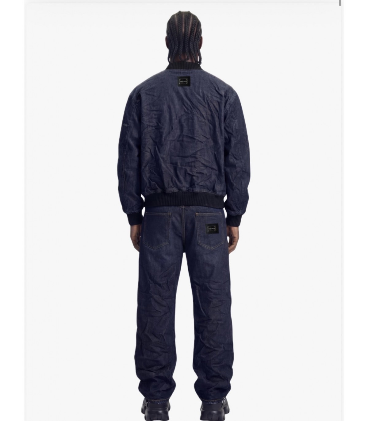 Trust No One- Denim Jeans J900 para hombre