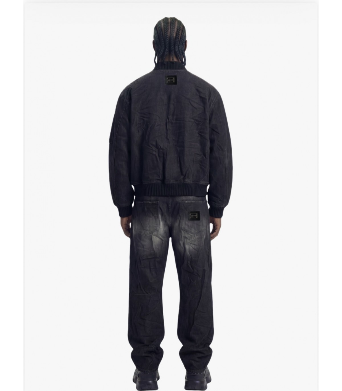 Trust No One- Denim Jeans J900 para hombre