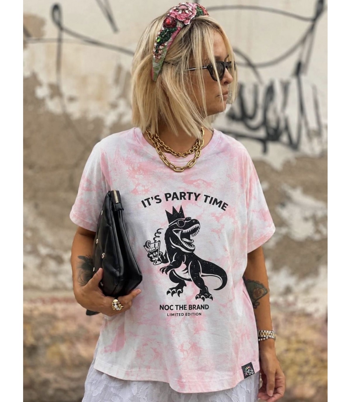 Noc The Brand- Camiseta Over Dino para mujer