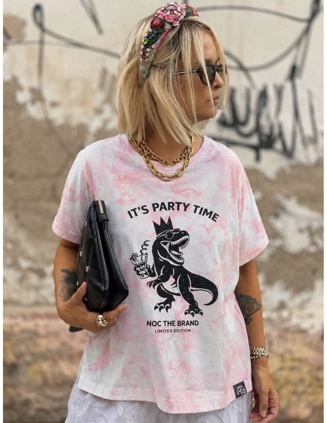 Noc The Brand- Camiseta Over Dino para mujer