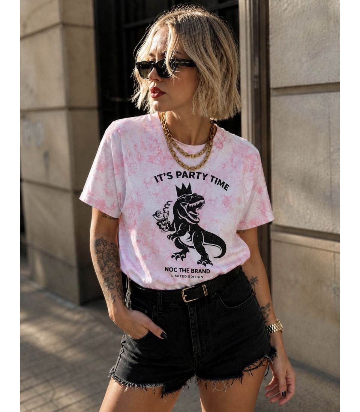 Noc The Brand- Camiseta Over Dino para mujer